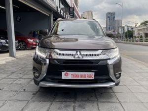 Xe Mitsubishi Outlander 2.0 STD 2016