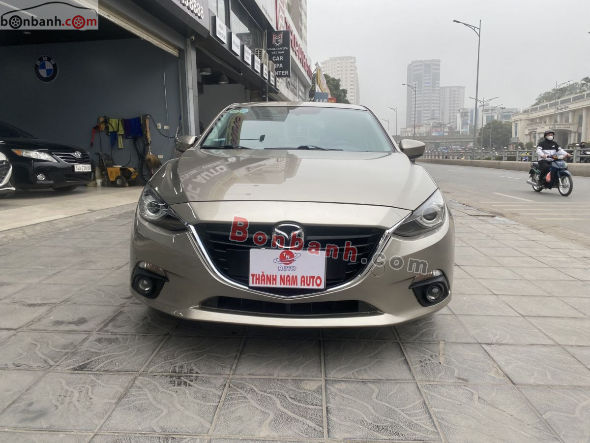 Mazda 3 1.5 AT 2015