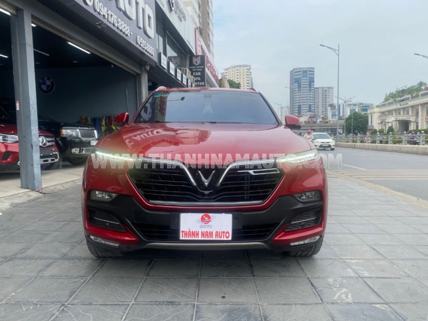 VinFast Lux SA 2.0 Premium 2.0 AT 2021