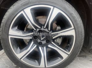 Xe VinFast Lux SA 2.0 Premium 2.0 AT 2021