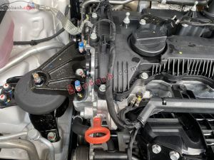 Xe Hyundai Custin Cao Cấp 2.0T 2024