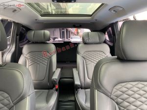 Xe Hyundai Custin Cao Cấp 2.0T 2024