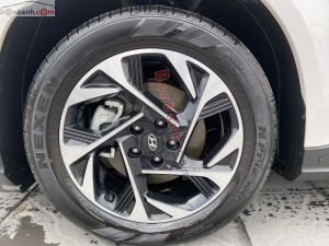 Xe Hyundai Custin Cao Cấp 2.0T 2024