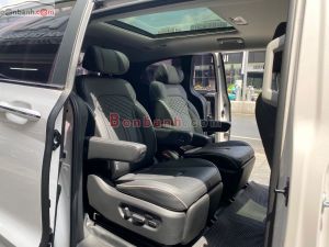 Xe Hyundai Custin Cao Cấp 2.0T 2024