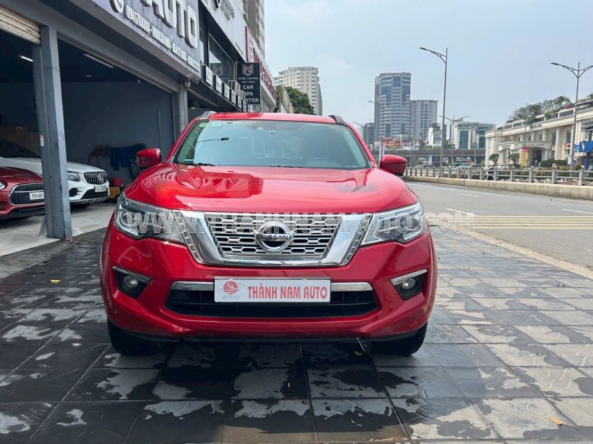 Nissan Terra V 2.5 AT 4WD 2018