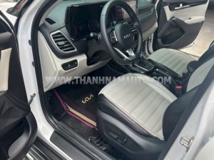 Xe Kia Seltos Premium 1.6 AT 2022