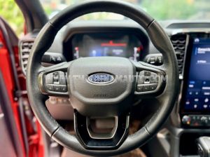 Xe Ford Everest Titanium 2.0L 4x2 AT 2022