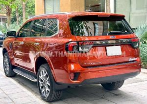 Xe Ford Everest Titanium 2.0L 4x2 AT 2022