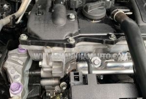 Xe Toyota Corolla Cross 1.8HEV 2025