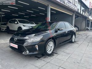 Xe Toyota Camry 2.0E 2017